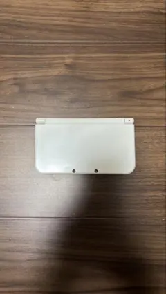 New ニンテンドー 3DS LL ホワイト 本体 充電器あり