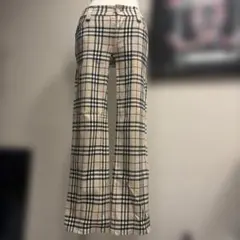 BURBERRY（バーバリー）ノバチェック柄パンツ⭐︎サイズ36のサムネイル