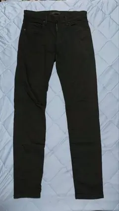 Uniqlo Ultra Stretch skinny ブラックジーンズ W29