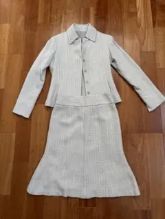 MAKELET ライトグレー　ツイード風スーツ