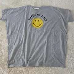 as know as de base 　大きいサイズ　スマイリーTシャツ グレーのサムネイル