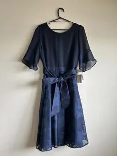 ネイビー フレアスリーブ パーティードレス