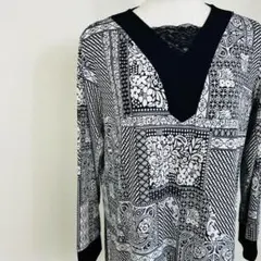 レディースブラウス チュニック丈 体型カバー ストレッチ素材 総柄シャツ M〜L