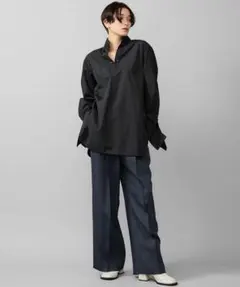 UJOHｘLOKITHOｘSTUDIOUS エンブロイダリーピアシングシャツのサムネイル