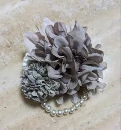 ハンドメイド　コサージュ　☆卒業式、卒園式、入学式、入園式に☆