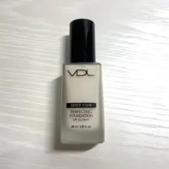 VDL ファンデーション　A00 30mlのサムネイル