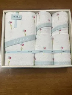 FURLA タオルセット 花柄刺繍