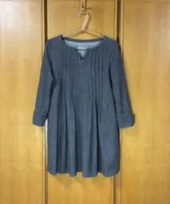 TABASA ダークグレー プリーツ入り ワンピース