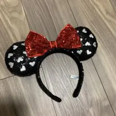 ディズニー　ミニーちゃん　カチューシャ