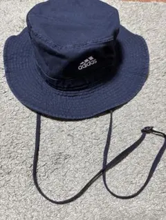 adidas ブラック バケットハット ストラップ付き　サイズ54