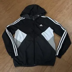 adidas カラーブロック　ウインドブレーカー　150