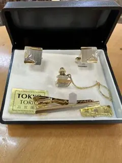 Item thumbnail for item 0f458d9b-a1cd-4909-beaa-a1f04fc500c0