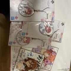 【期間限定　中野三玖　中野二乃】五等分の花嫁セット（色紙・ラバーストラップ）