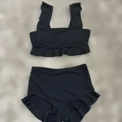 フリル付きブラックハイウエストビキニ