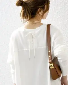 SHIPS any ワッフルレースアップラウンドヘムプルオーバー 白