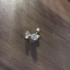 czDIAMOND 18kコーティング 高級チタン製ピアス(両耳用)