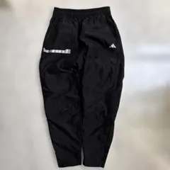 adidas ブラック ピステパンツ　キッズ