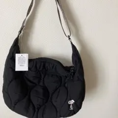 PEANUTS キルティングショルダーバックM ☆未使用☆ 【２月28日削除】