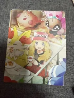 セレナデッキケースとピカチュウスリーブ
