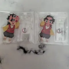 鬼滅の刃　小鉄　アクリルスタンド　2点セット