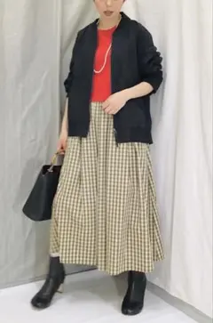 GU ギンガムチェック タックフレアミディスカート