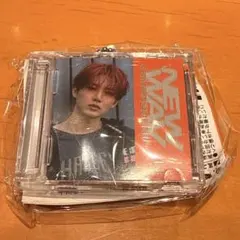 treasure ジュンギュ　new wav popup カプセルトイ　アクキー