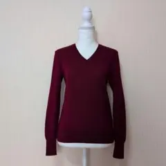 ユニクロ　エクストラファインメリノＶネックセーター(長袖)レディース　レッド　M