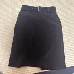 コムサ　ダークブラウン ベルベット タイトスカートのサムネイル