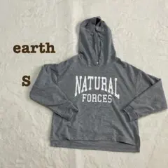 earth フード付きグレークロップドパーカー S　スポーツ　部屋着
