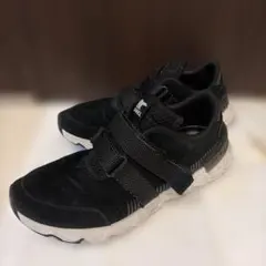 SOREL ソレル スニーカー ブラック　23.5cmのサムネイル