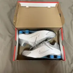 NIKEshox R4