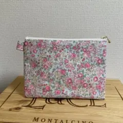 SALE ハンドメイド　花とリボン　ラミネートポーチ