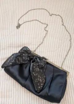【Accessorize】リボン付きダークグレークラッチバッグのサムネイル