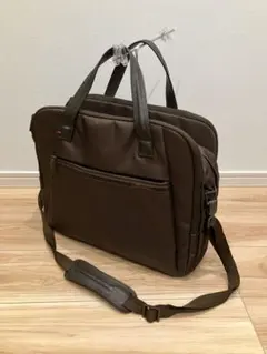 【極美品】サムソナイト 2WAY ビジネスバッグ A4 PC収納可 ブラウン