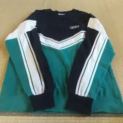 BTS V着用　FILA フィラ スウェット 配色デザイン ブロッキング