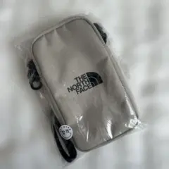 本日削除　値下げ中　早い者勝ち　韓国ノースフェイス　ホワイトレーベル　新品