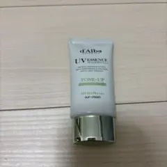 d'Alba UV ESSENCE WATERFUL+ 50ml グリーン