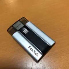 【SanDisk】iXpand 16GB【ほぼ未使用】のサムネイル