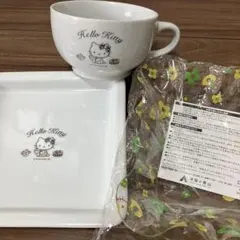 平成レトロ　Hello Kitty カップと皿 3点セット　2005年　当時物