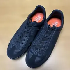 ニコアンド ジャーマントレーナー スニーカー メンズM 黒のサムネイル