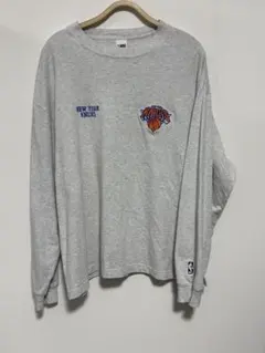 ニューヨークニックス ロンT カラー グレー サイズL ワンポイントロゴ