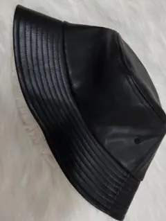 バケットハット フェイクレザー