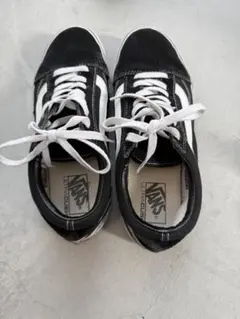 Item thumbnail for item a68e0cf1-4af4-4ce3-b592-9a4afdb65a17