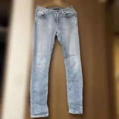 Item thumbnail for item b0404b4c-be41-4a71-8fdf-c495e2731e1d