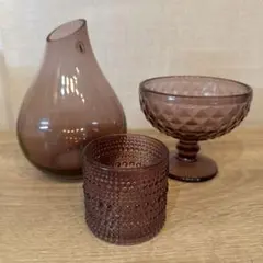 レッドパープル系セット　ガラス小物セット　ディスプレイ　ウェルカムスペース