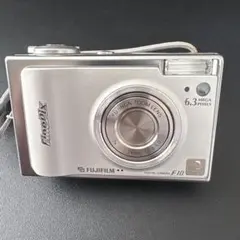 Fujifilm FinePix F10 デジタルカメラのサムネイル
