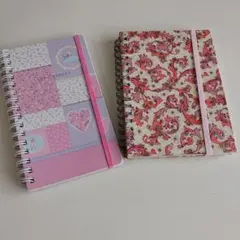 LAURA ASHLEY 花柄ノート 他　　セット売り