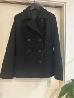 COMME CA ISM黒のダブルブレストピーコート