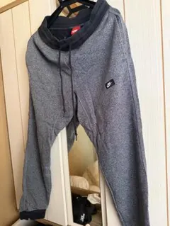 Nike グレー スウェットパンツ