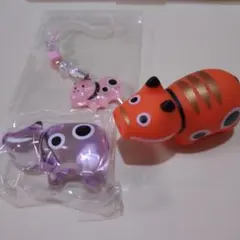 赤ベコストラップ　カラフル　赤ベコ　ソフビ　キャラクター3点セット